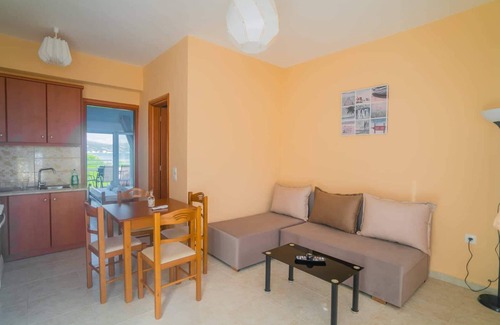 Alykes Apartment | Mirage by the sea - First Floor Apartment