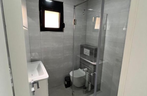 Bregvija Apartment | Miran San
