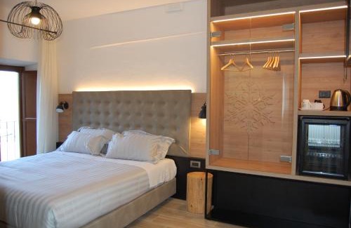 Rocca di Cambio Bed & Breakfast | MIRANDOLINA Bed and Breakfast