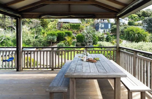 Palm Beach Apartment | Miro Magic | Stay Waiheke