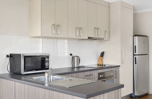 Blackmans Bay House | Mirramar House - Kingston