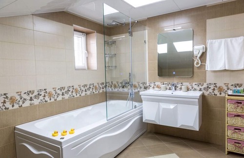Yasamal Apartment | Mirvari gold apartments