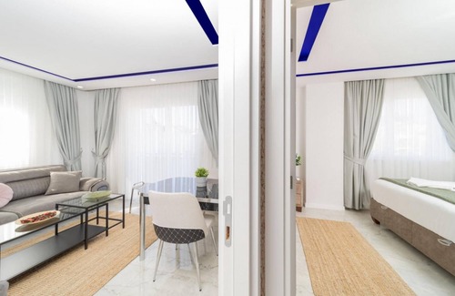 Antalya City Centre Apartment | Missafir Modern Flat near Beach in Antalya
