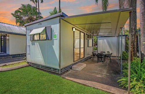 Mission Beach Resort | Mission Beach Hideaway Holiday Village