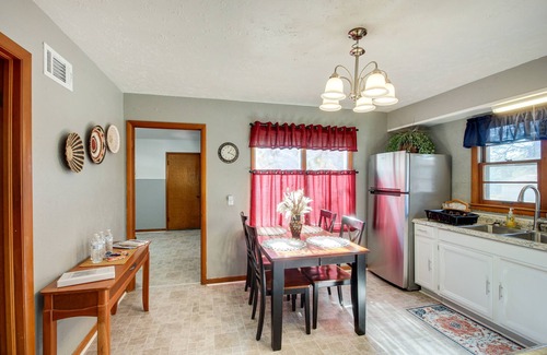 Nevada House | Missouri Escape w/Furnished Patio, Near Downtown!