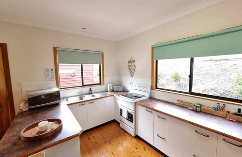 Congarinni Cabin | Misty Valley CabinnPet Friendly Getaway