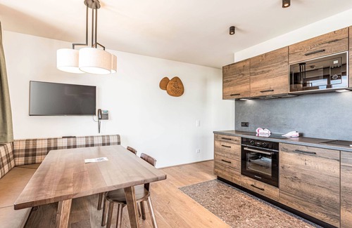 Sonnenalpe Nassfeld House | mit 2 Schlafzimmern und Sauna by Interhome