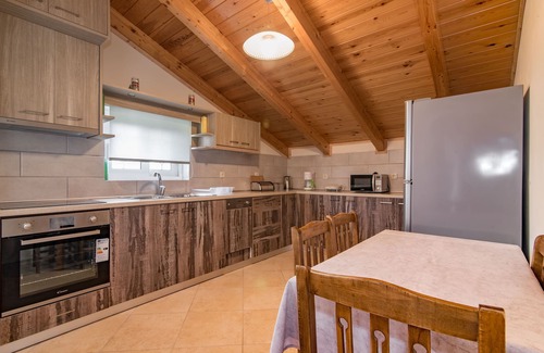 Lithakia Apartment | Mitros 3 Bedroom Apartment