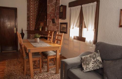 Vallobal House | Miyares casa rural