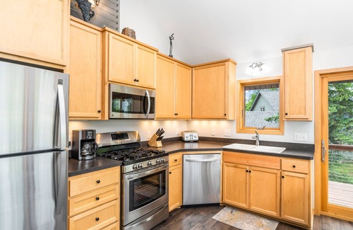 Finland Cabin | MN North Shore Dream- Minutes from Lake Superior and the Iconic North Shore