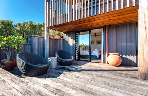 Blackpool House | Moa 30 Raro - Stay Waiheke