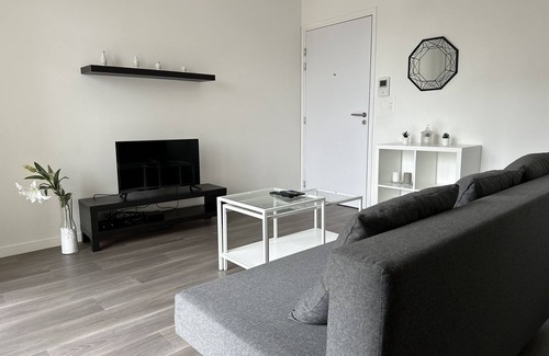 Le Blanc-Mesnil Apartment | Moaki Paris : Luxury apartment, free parking, 3 stars ⭐️ ⭐️