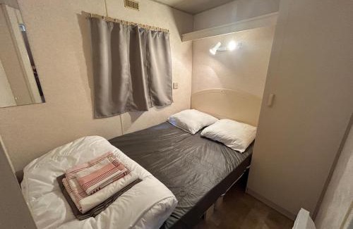 Tardets-Sorholus Other | Mobil-home Vintage au bord de la rivière