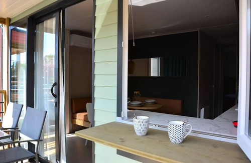 Sadirac House | Mobil-Home Wohnzimmer 3 Zimmer 4 Personen Klimaanlage + TV
