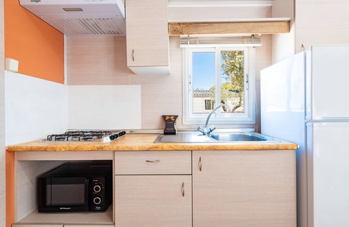 Tirig RV Rental | Mobile Home '243' with Mountain View, Wi-Fi and Air Conditioning
