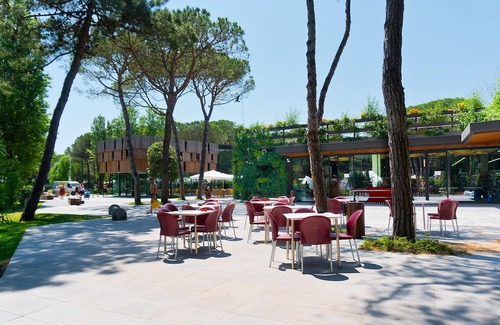 Zadina Pineta House | Mobile home in Cesenatico, 2 bedrooms 2 bathrooms on the camping close to nature