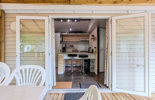 Aureilhan RV Rental | Mobile Home 'Ohara 2 Chambres' with Shared Pool, Private Terrace and Air Conditioning
