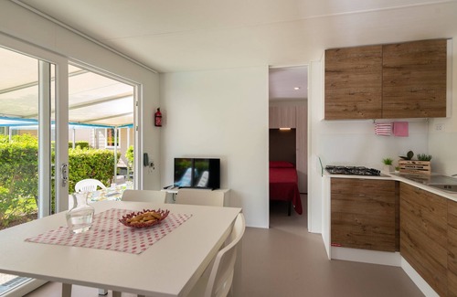 Sirmione House | Mobilehome with garden and air conditioning