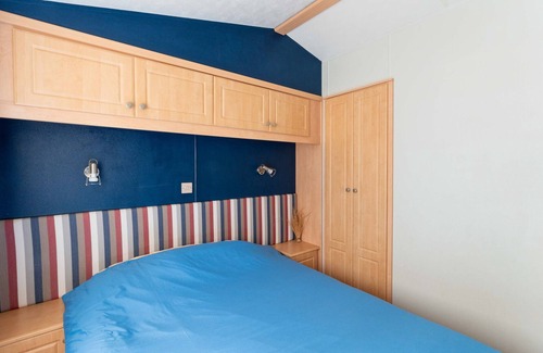 Sault House | Mobilhome with Shared Pool, Shared Terrace and Air Conditioning