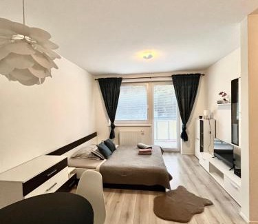 Martin Apartment | Moderné štúdio s bezplatným parkovaním