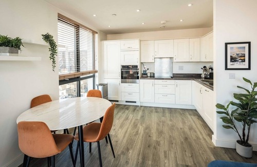 Brixton Apartment | Modern 1-Bed Flat in Brixton