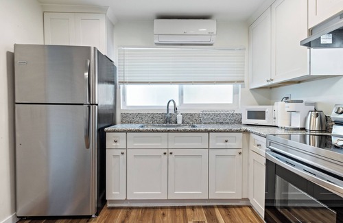 Placentia House | Modern 1-Bed Home in Placentia w/Smart TV, Wifi, Parking near DIsneyland