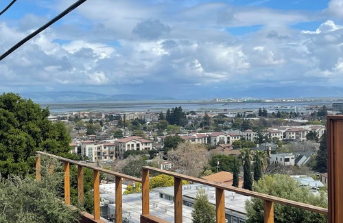 San Carlos Apartment | Modern 1-Bedroom Cozy Retreat