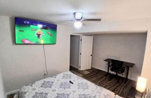 Potomac Apartment | Modern 2-BD Apartment with Prime Location and Private Access Door
