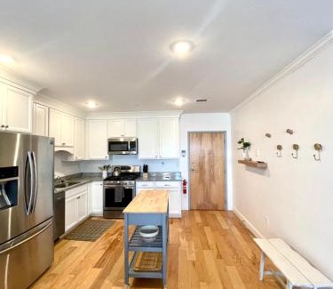 Harrison Lenox Apartment | Modern 2-bed, 2-bath, 4 Min Walk To Northeastern