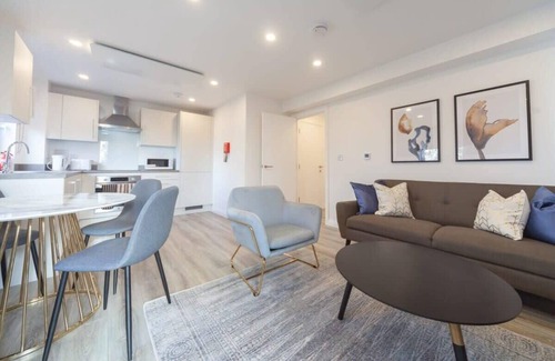 Ashford Apartment | Modern 2 Bedroom Apartment in Ashford