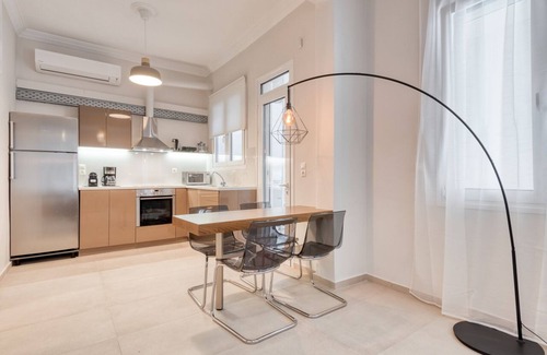 Anafiotika Apartment | Modern 2-bedroom apt, 200m from the Acropolis