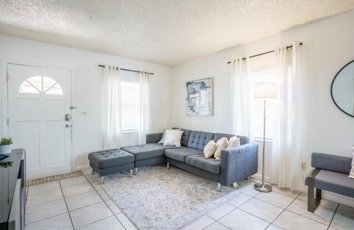 Wynwood Art District Apartment | Modern 2 Bedroom in the Heart of Wynwood Art District