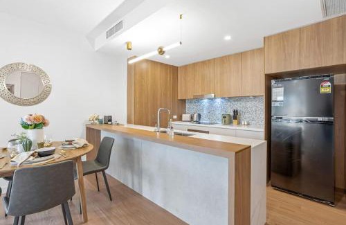 Kangaroo Point Apartment | Modern 2BR near The Gabba & BBQ