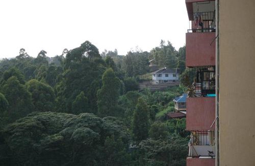 Nairobi Apartment | Modern 2BR Sanctuary, Pool & Gym