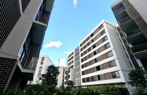 Wentworth Point Apartment | Modern 2Brs@ close2 Olympic park