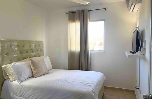 Abreu Apartment | Modern 3-Bedroom Apartment w/Ocean views