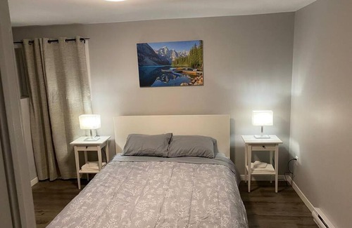 Lower Sackville House | Modern 3 Bedroom Home - Family Friendly w/ Free Parking