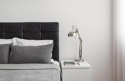 Sao Domingos de Benfica Apartment | Modern 3BR with Terrace in Benfica by Host For Us