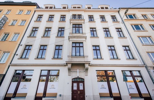 Zentrum-Ost Apartment | Modern 4-bett-zimmer mit Bad - Luga Homes - Stadthaus