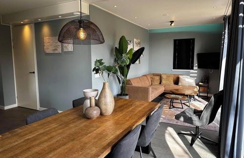 Lochem House | Modern 4-person chalet with 2 bedrooms and sauna