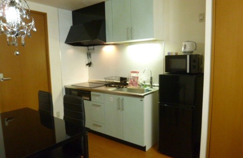 Shimogyo Apartment | Modern 48m2(1-DBL BED) "Kiyomizu Respire Stay" 3min to Kiyomizu Gojo Station