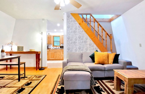Young Harris Cabin | Modern A-Frame in Blairsville - Indoor Hot Tub & Firepit