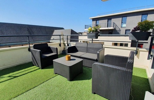 Le Bon Sauveur Apartment | Modern and bright flat | Terrace and Parking