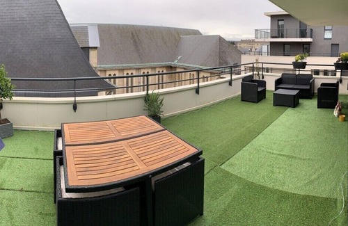Le Bon Sauveur Apartment | Modern and bright flat | Terrace and Parking