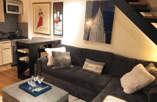 Upper East Side Apartment | Modern and Comfortable 1 bedroom and 1.5 bath duplex apartment with terrace!