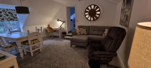Llangollen Apartment | Modern and spacious 2 bedroom apartment with free parking