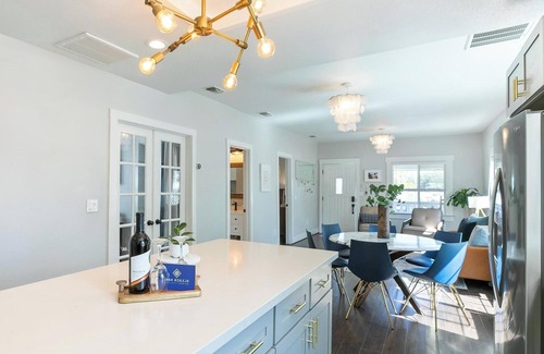 North Oak Park House | Modern and Updated home in East Sacramento