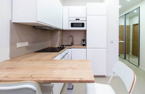 Juan-les-Pins Apartment | Modern apartment -2BDR/6P - 300m from the BEACH