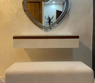 Menara House | Modern Apartment Airport