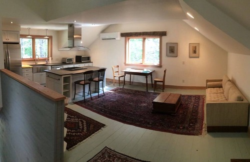 Etna Apartment | Modern Apartment; Easy Commute To Cornell University Or Ithaca College